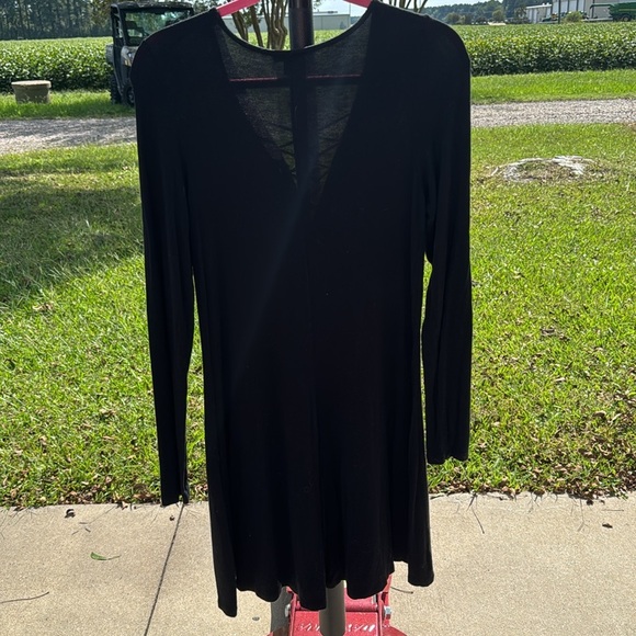 Express Black Cross Front Dress Size Medium - Picture 5 of 6